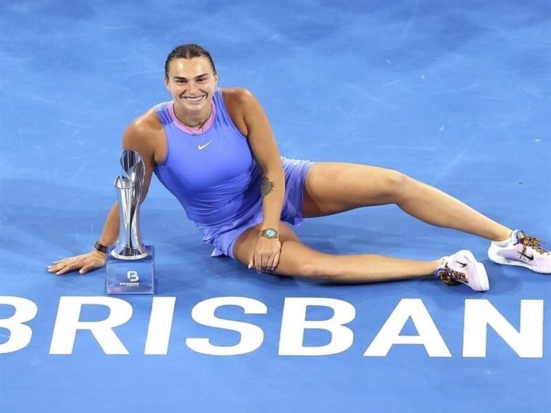 أرينا سابالينكا تعزز صدارتها العالمية بعد تتويجها بلقب بريزبين للتنس