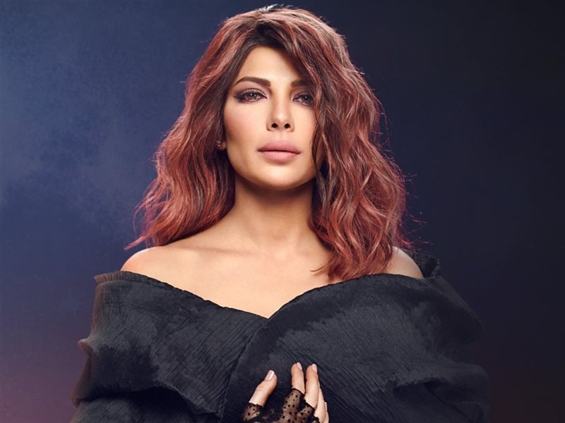 أصالة نصري تستعد لإحياء حفل موسيقي في الدوحة 