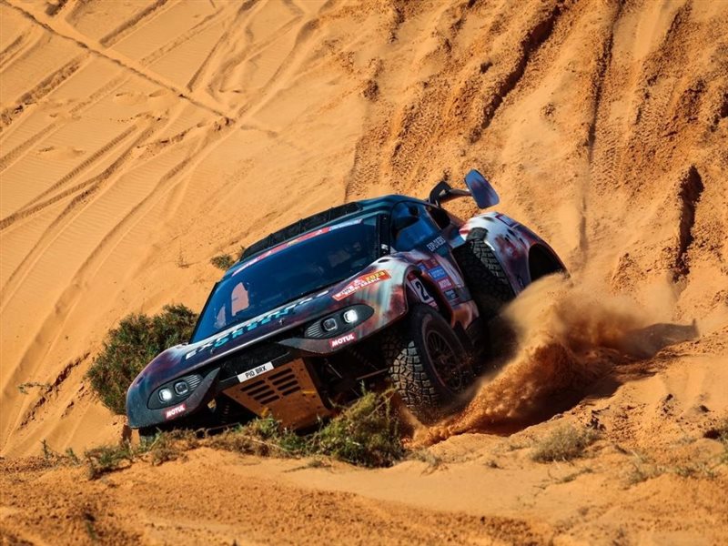 رالي داكار دو ميفيوس يتفوق في المرحلة السادسة ولاتيغان يواصل تصدره للترتيب 