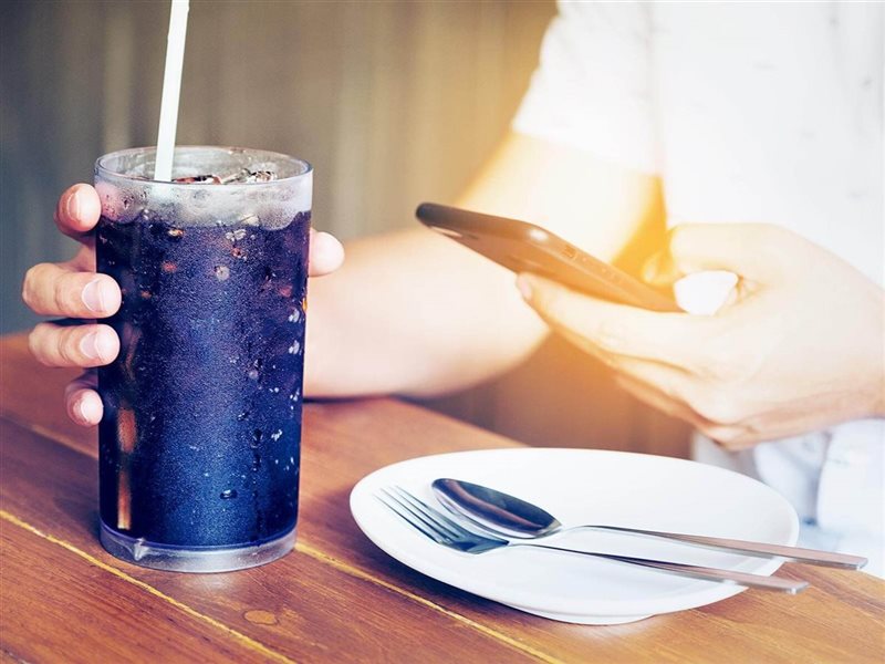 منها الصودا الدايت.. أسوأ الأطعمة والمشروبات لمرضى السكري قد تبدو صحية