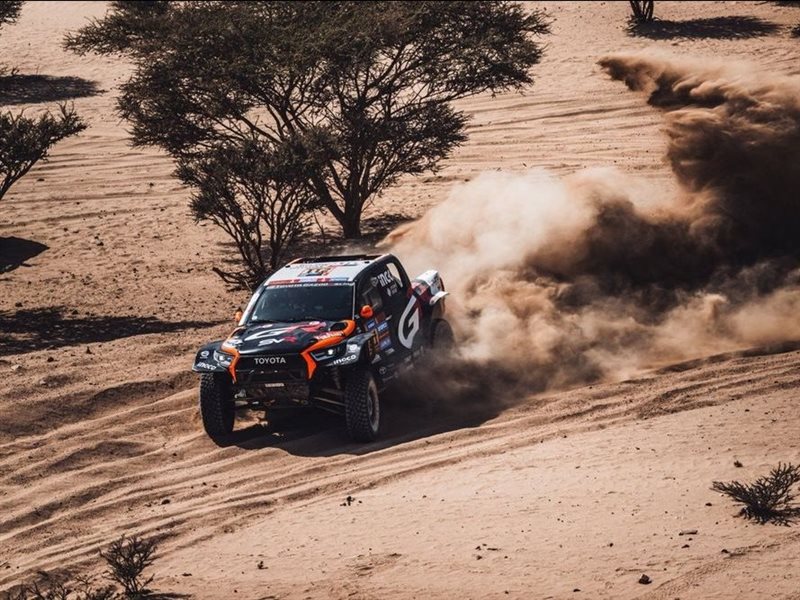 هنك لاتيغان يستعيد صدارة رالي داكار وناصر العطية يواجه يومًا محبطًا