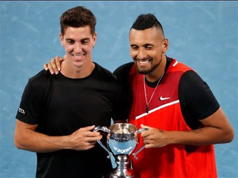 انسحاب كوكيناكيس ينهي آمال كيريوس في تكرار لقب الزوجي بأستراليا المفتوحة