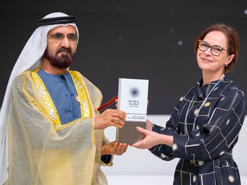 محمد بن راشد يكرم الفائزين بجائزة “نوابغ العرب 2024” في متحف المستقبل