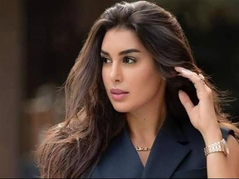 ياسمين صبري في عيد ميلادها.. كيف توازن بين الأناقة والجرأة في إطلالاتها ؟  
