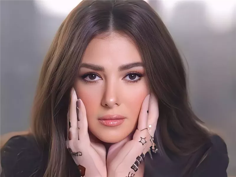 تامر حسني ودنيا سمير غانم وعلي ربيع ينافسون على شباك تذاكر موسم عيد الفطر