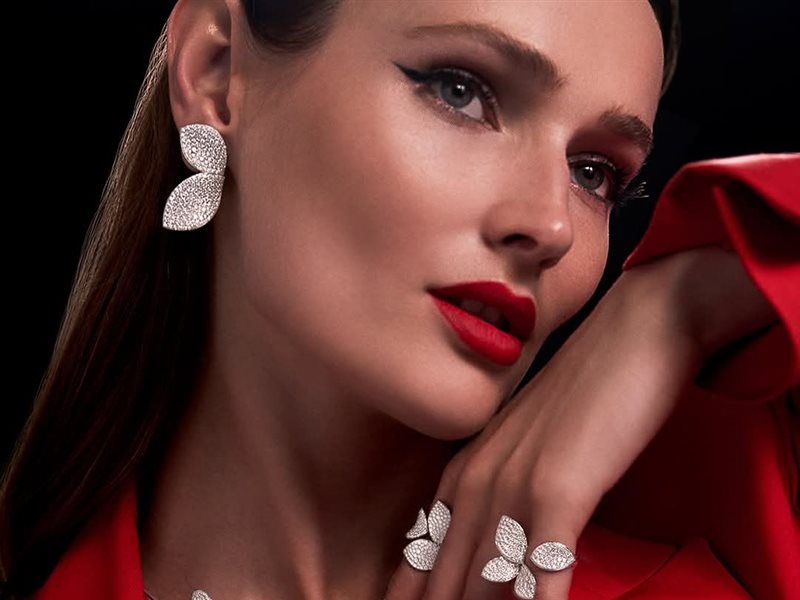  Pasquale Bruni تطلق مجموعتها الجديدة من المجوهرات الراقية.. رحلة من الفخامة والجمال الطبيعي 