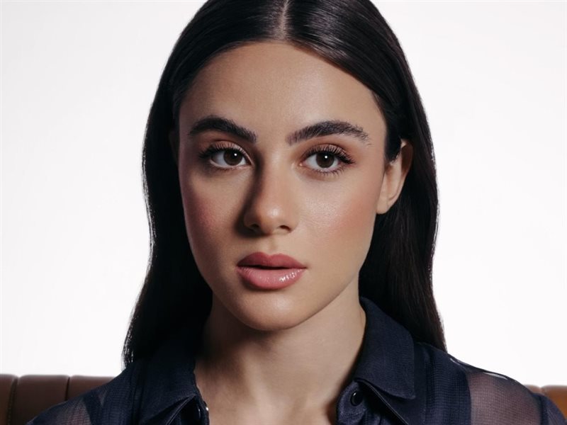 أرماني بيوتي تختار الممثلة الأردنية أندريا طايع سفيرة جديدة في الشرق الأوسط