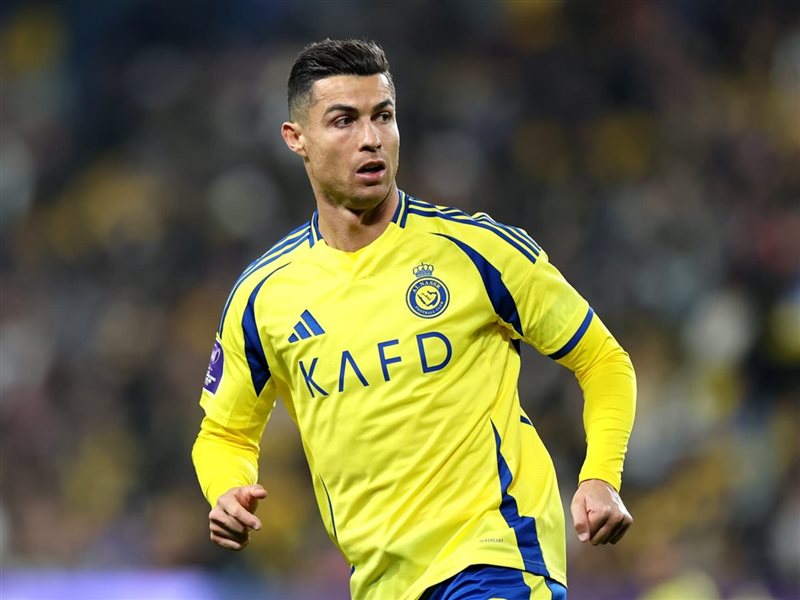 كريستيانو رونالدو في عيد ميلاده الأربعين من ماديرا إلى قمة المجد