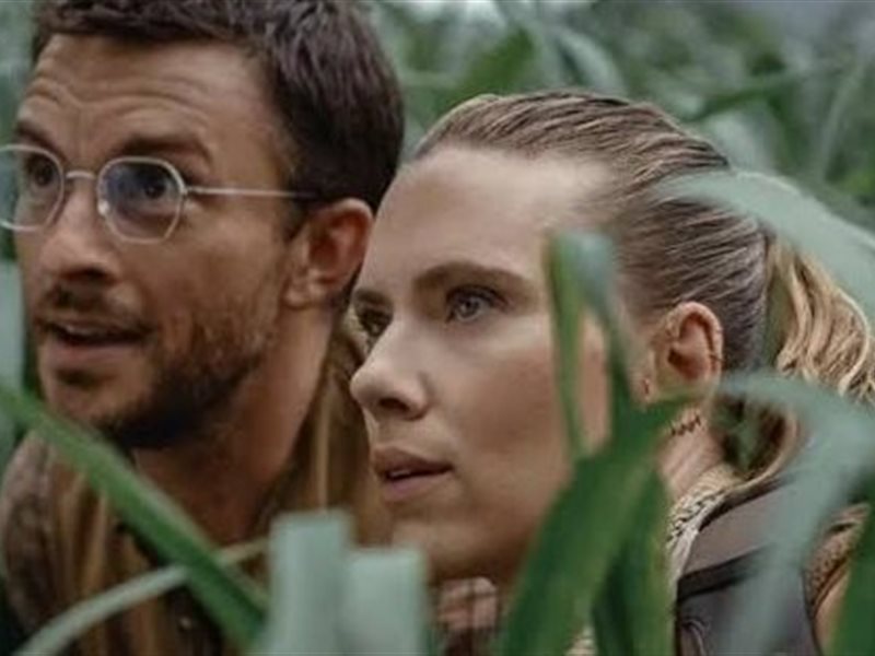 سكارليت جوهانسون تخوض معركة مع الديناصورات في تريلر 