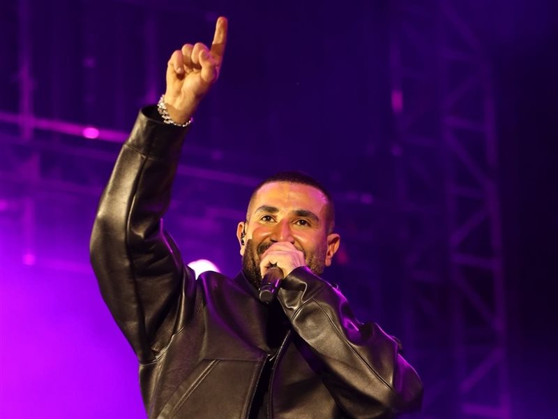 أحمد سعد يتألق بأغانيه في حفل بطولة الجولف العالمية بالسعودية