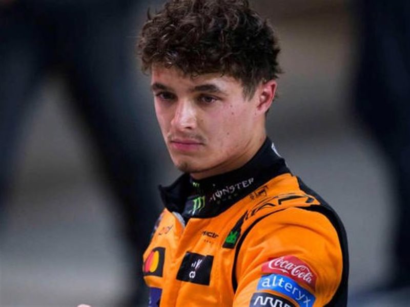 نوريس يقود سيارة مكلارين الجديدة نحو بطولة الفورمولا 1