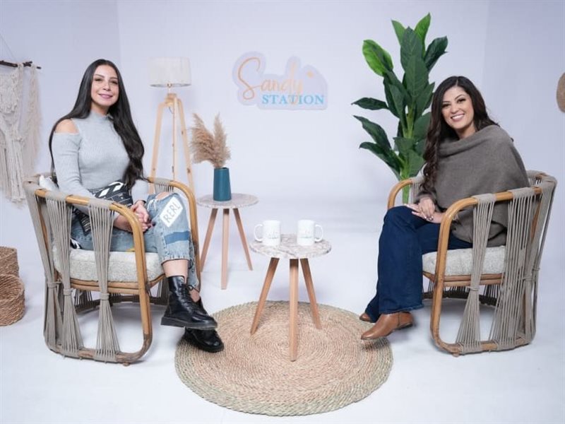 ياسمين رحمي تكشف أسرار تربيتها الصعيدية وعلاقتها بوالدتها الفنانة عفاف مصطفى