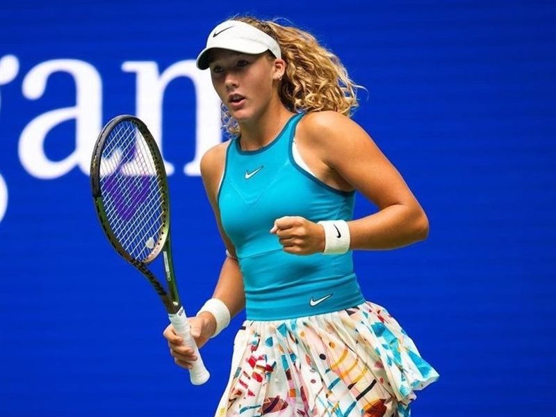 زفيريف وأندرييفا وروبليف يتألقون في منافسات التنس العالمية