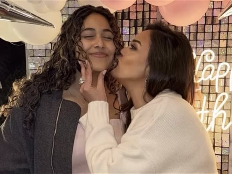 داليا البحيري تحتفل بعيد ميلاد ابنتها قسمت في أجواء مميزة 