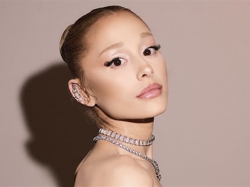 الكشف عن قائمة مقدمي حفل جوائز SAG في دورته الـ 31 