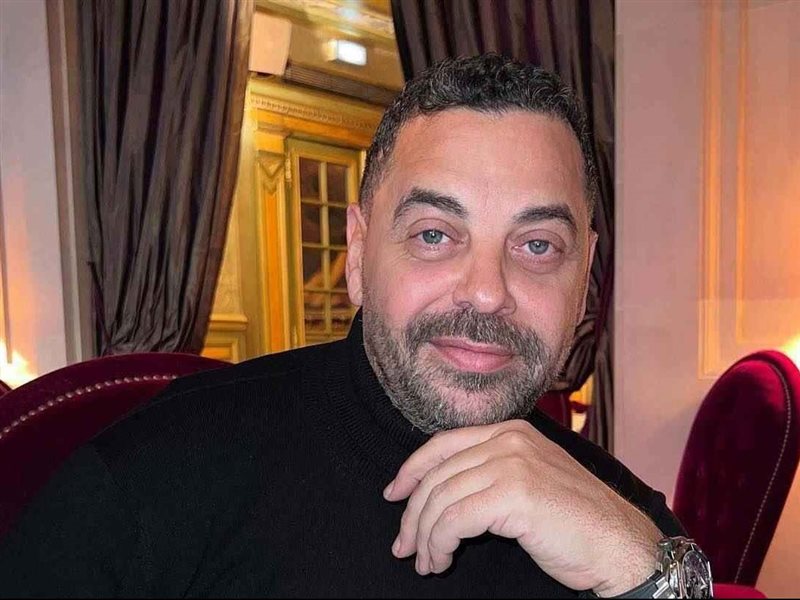 السلم والتعبان وتيتو.. المخرج طارق العريان يعيد نجاحاته القديمة