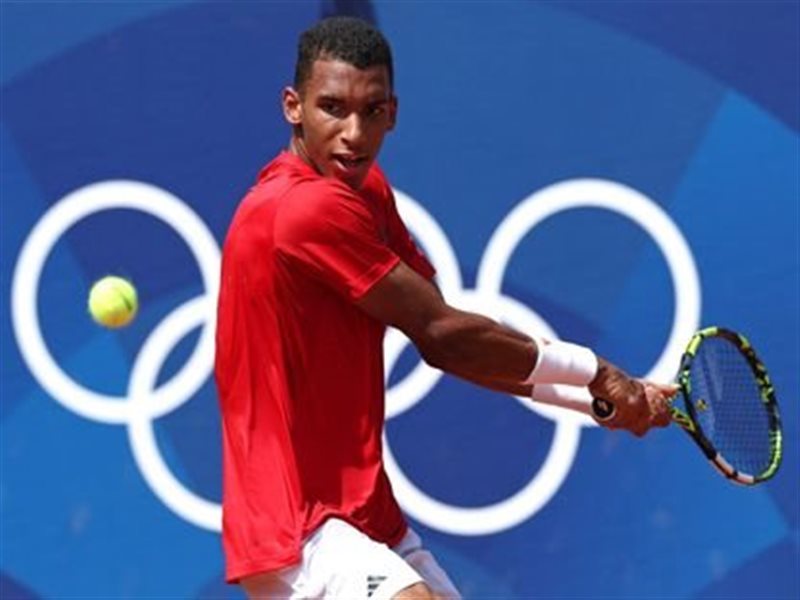 أوجييه ألياسيم يواصل تألقه وسينر يفقد ترشيحه لجائزة لوريوس