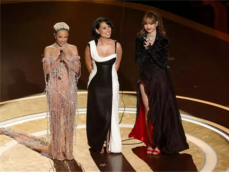 تكريم خاص لسلسلة أفلام جيمس بوند في حفل الأوسكار