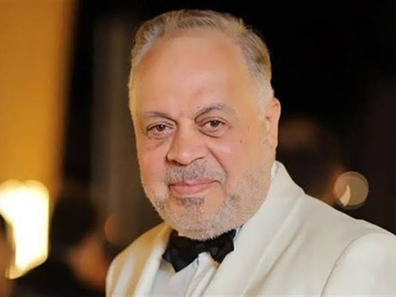 تطورات الحالة الصحية للفنان أشرف زكي بعد نقله إلى المستشفى 