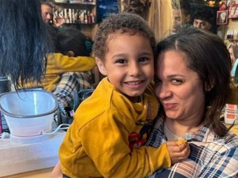 لأول مرة.. ابن رحمة أحمد يشارك معها في 