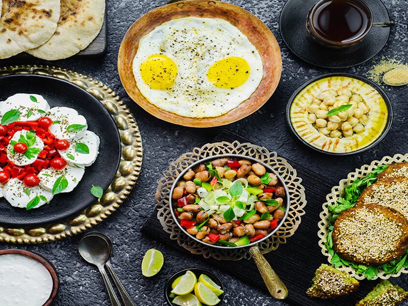 لتجنب التعب والإرهاق أثناء الصيام.. لا تتناول هذه الأطعمة على السحور