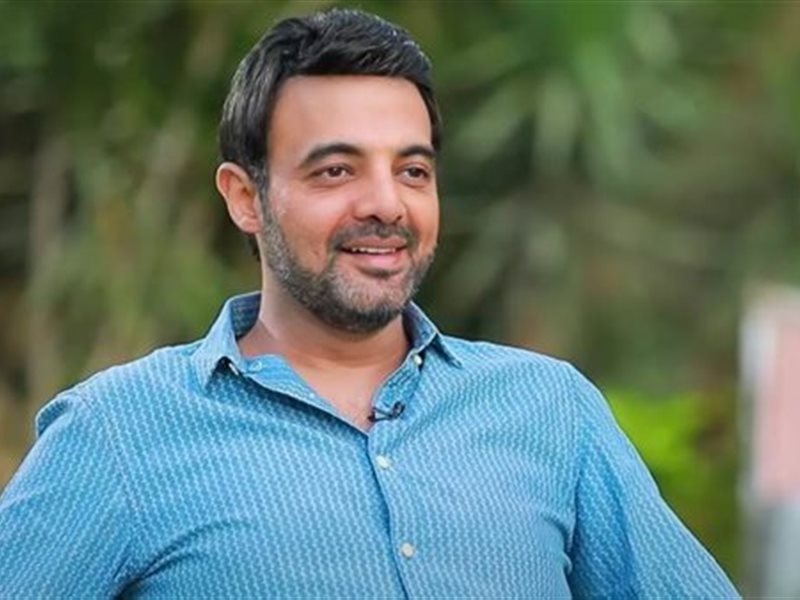 عمرو محمود ياسين في 