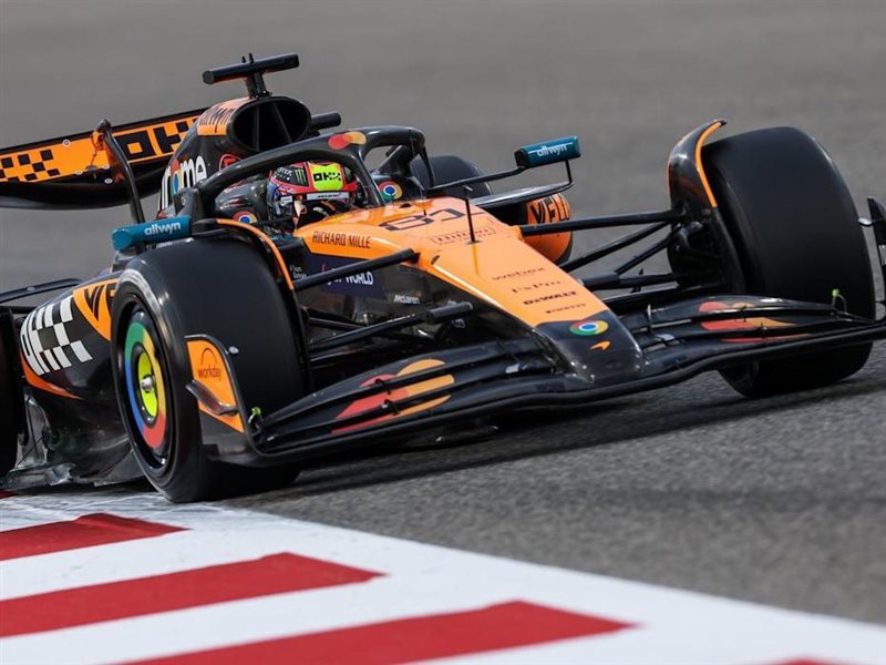 مكلارين تراهن على بياستري والمنافسة تشتعل في أستراليا