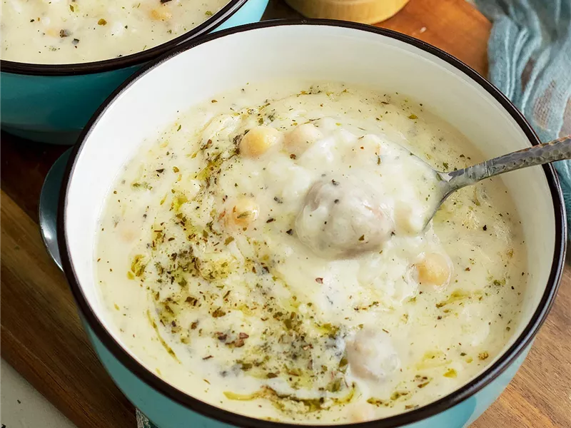 على سفرتك في رمضان.. حضري شوربة اللبنة التركية على طريقتها الأصلية 