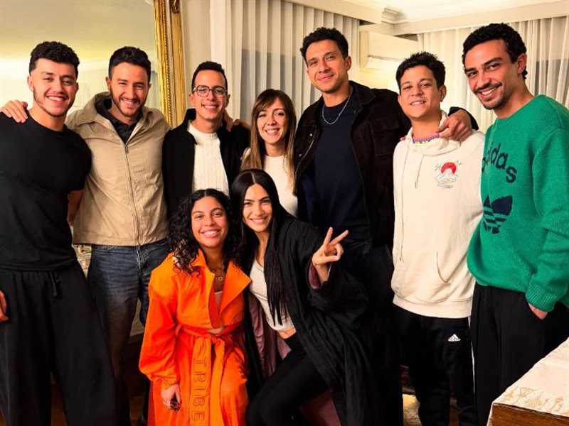 أحمد مالك وعصام عمر وهدى المفتي.. لقاء غير متوقع لأغلب نجوم مسلسلات رمضان