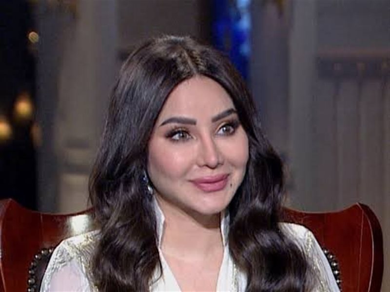 لجين عمران تتألق في سحور رمضاني بالقفطان المغربي من تصميم ليلى عمراوي