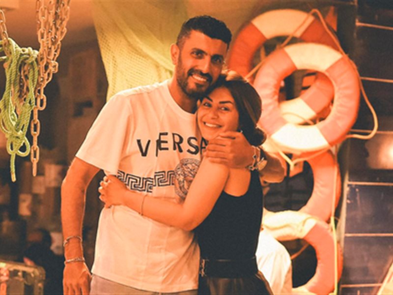 منة فضالي توجه رسالة لـ محمد سامي: 