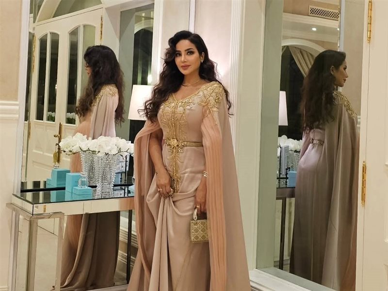 نجمات يتنافسن في أناقة القفطان المغربي بتوقيع سلمى بنعمر 