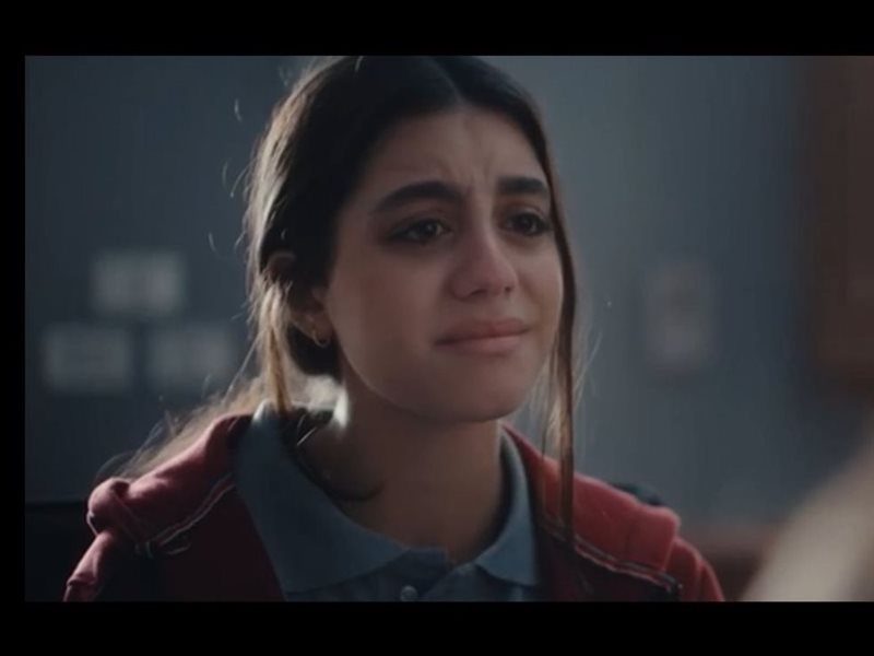 ياسمينا العبد في حالة انهيار بعد انتحار والدتها في لام شمسية