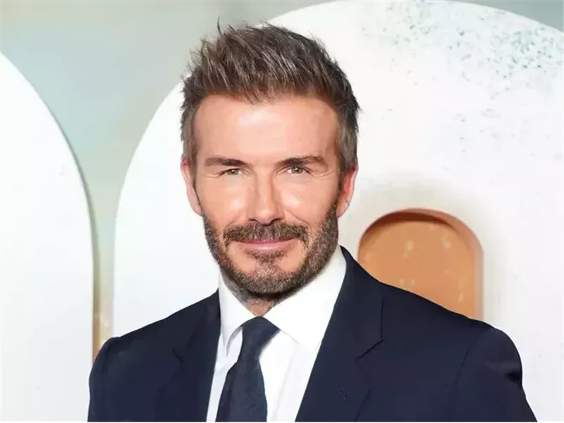 بحضور ميسي ونجوم كبار.. ديفيد بيكهام يحتفل بعيد ميلاده الخمسين بحفل أنيق 