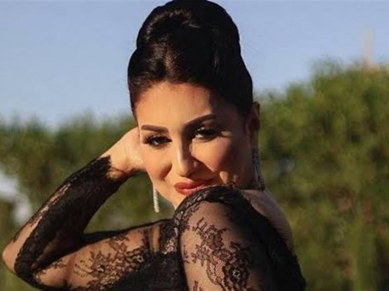 وفاء عامر تكشف سبب انسحابها من 