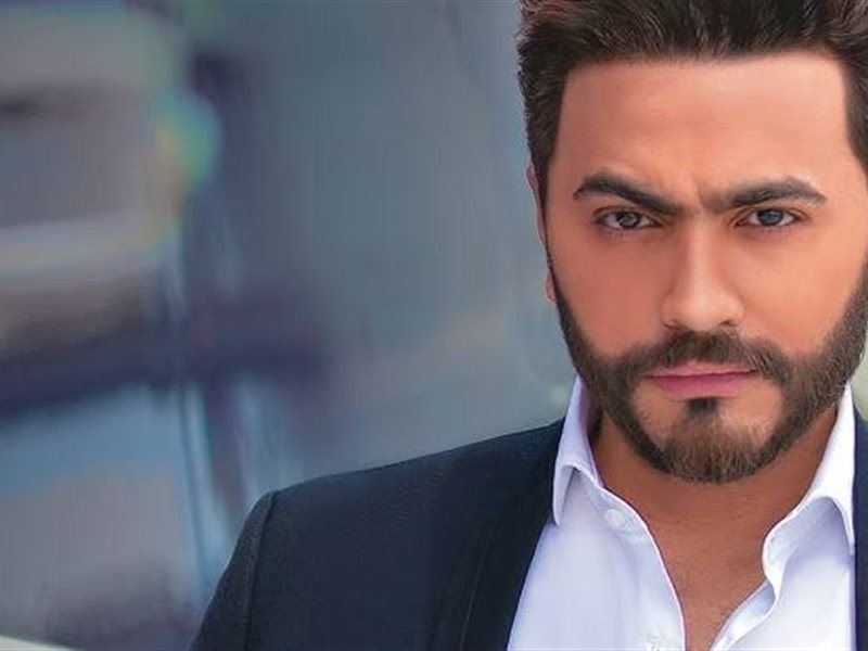 تامر حسني يودع إبراهيم شيكا بكلمات مؤثرة 