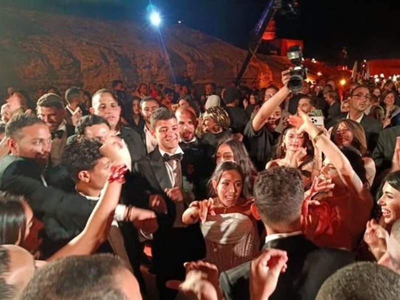 بحضور الشقنقيري وخيري رمضان.. الصور الأولى من حفل زفاف كريم داش وهايدي الخولي