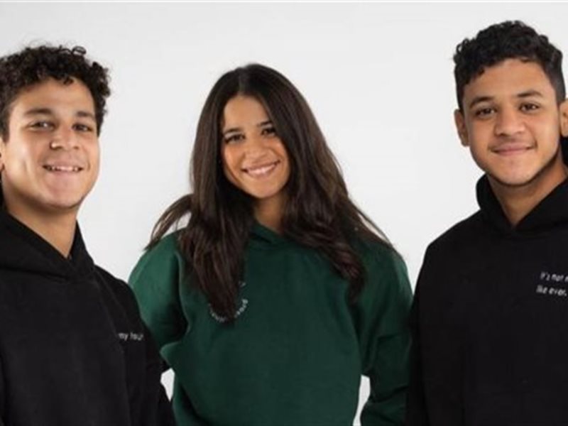 دينا داش تخطف الأنظار في زفاف شقيقها كريم رغم حملها: 