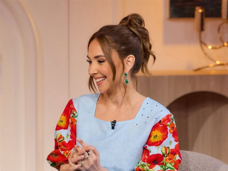 إطلالة مبهجة لفاطمة البنوي بتوقيع wmhcollective في برنامج 