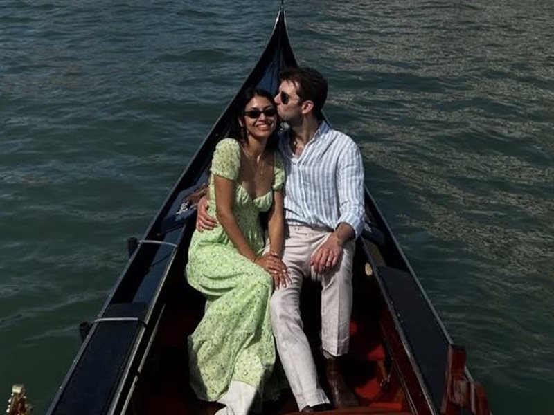 أول صور من شهر عسل مي الغيطي وزوجها البريطاني