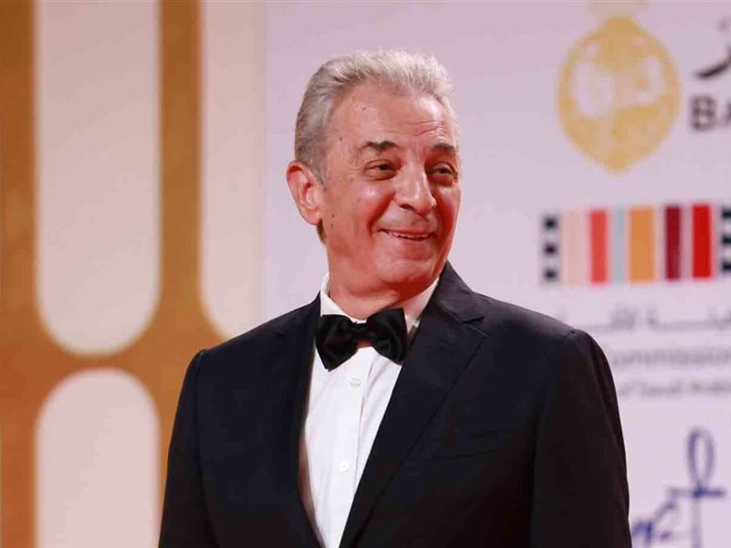 محمود حميدة يكشف عدم المساواة في الأجور بين الفنانات والفنانين: 