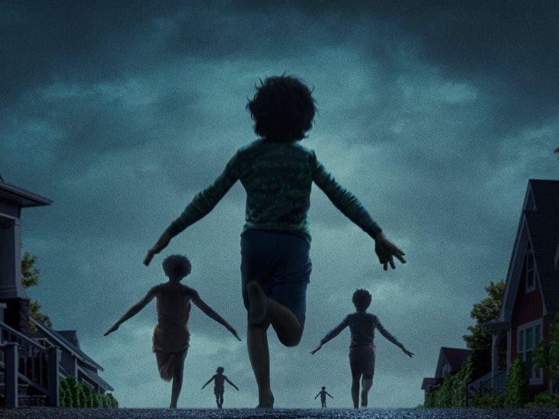 الإعلان الرسمي لـ Weapons.. صدمة رعب تبدأ باختفاء جماعي