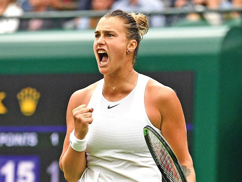 سابالينكا تتألق وتحجز مقعدها في نهائي مدريد للتنس