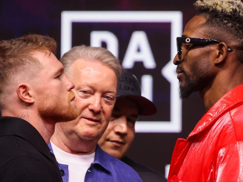 الرياض تحتضن صراع الأبطال كانيلو ألفاريز يواجه وليام سكول في نزال توحيد الوزن