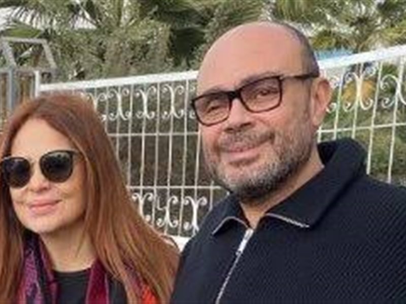 كارول سماحة تتلقى عزاء زوجها المنتج وليد مصطفى بمسجد الشرطة.. الليلة 