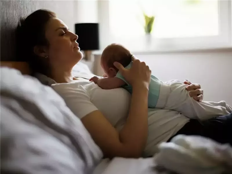 هل خضعتِ لعملية قيصرية مؤخرًا؟.. خمس نصائح لتخفيف آلام ما بعد الولادة 