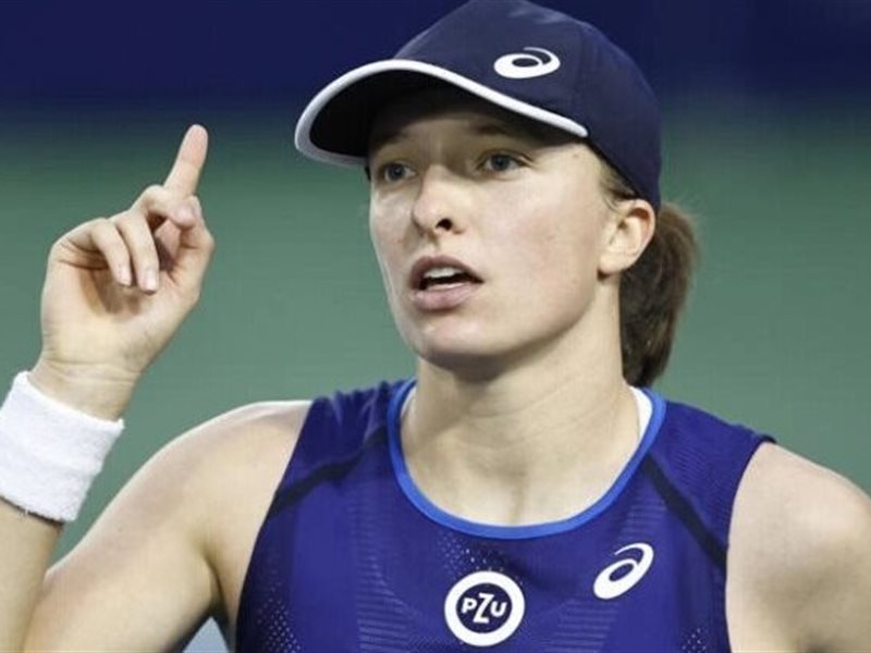 أوساكا تتألق في بداية مشوارها ببطولة روما وسط مفاجآت كبيرة في منافسات الرجال والسيدات