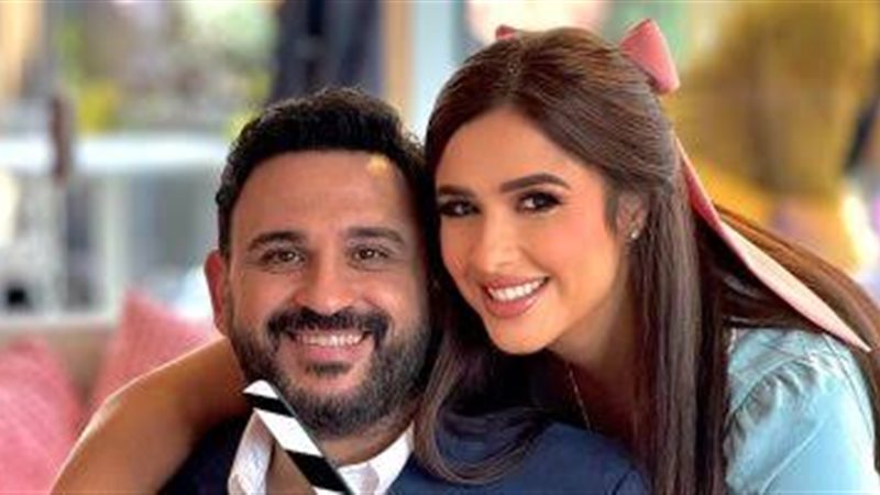 أكرم حسني وياسمين