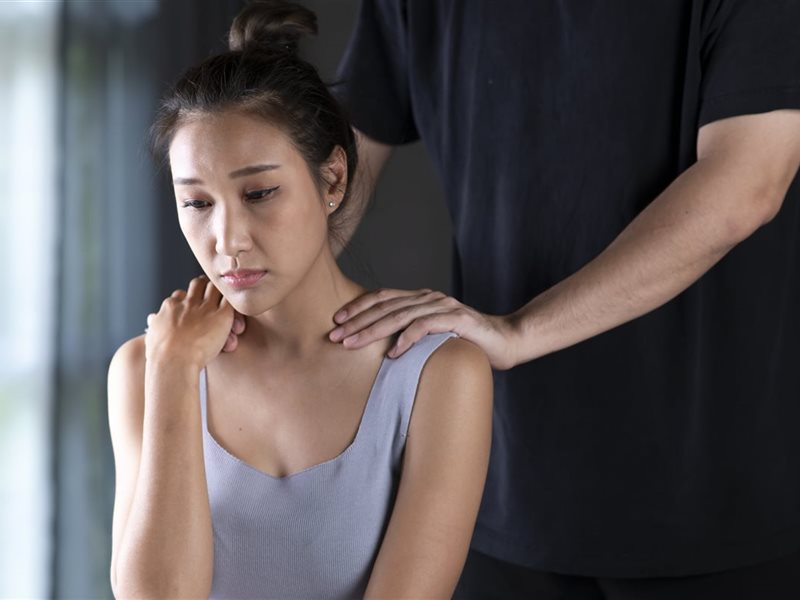 9 علامات تشير لوجودك في علاقة مع شخص نرجسي 