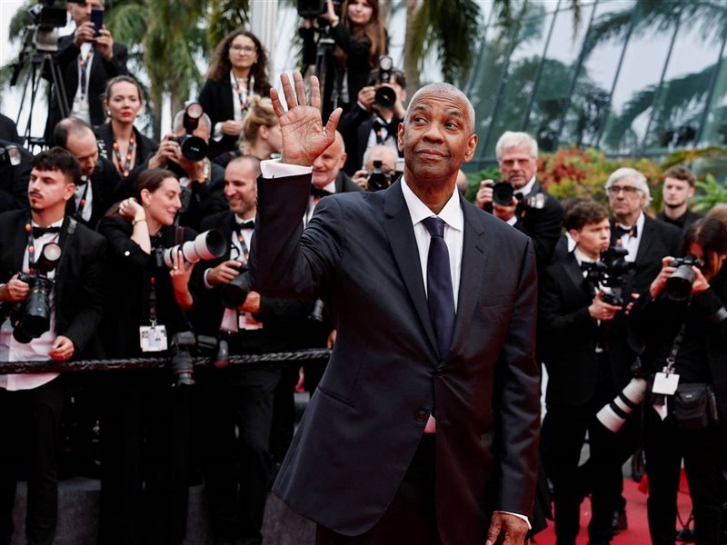 بعد فوزه بالسعفة الذهبية من كان.. أبرز وأهم معلومات عن دينزل واشنطن 